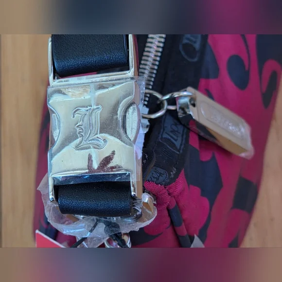 NWT L.A.M.B. LeSportsac By Gwen Stefani Small Hella Hobo Red - Picture 9 of 13